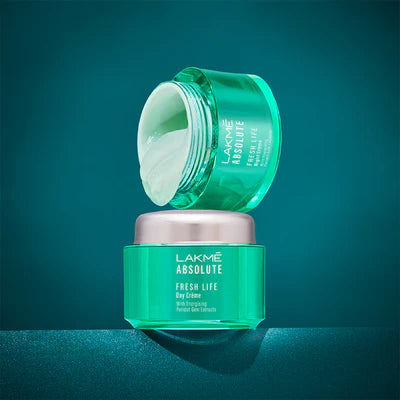 LAKMĒ ABSOLUTE FRESH LIFE DAY CREAM