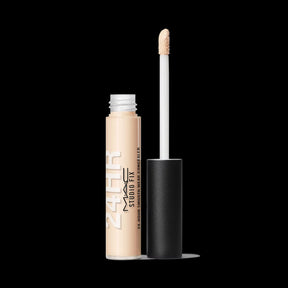 MAC STUDIO FIX 24-HOUR SMOOTH WEAR CONCEALER