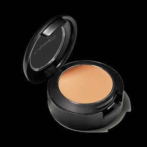 MAC STUDIO FINISH SPF 35 CONCEALER