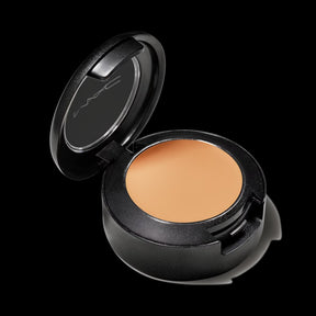 MAC STUDIO FINISH SPF 35 CONCEALER