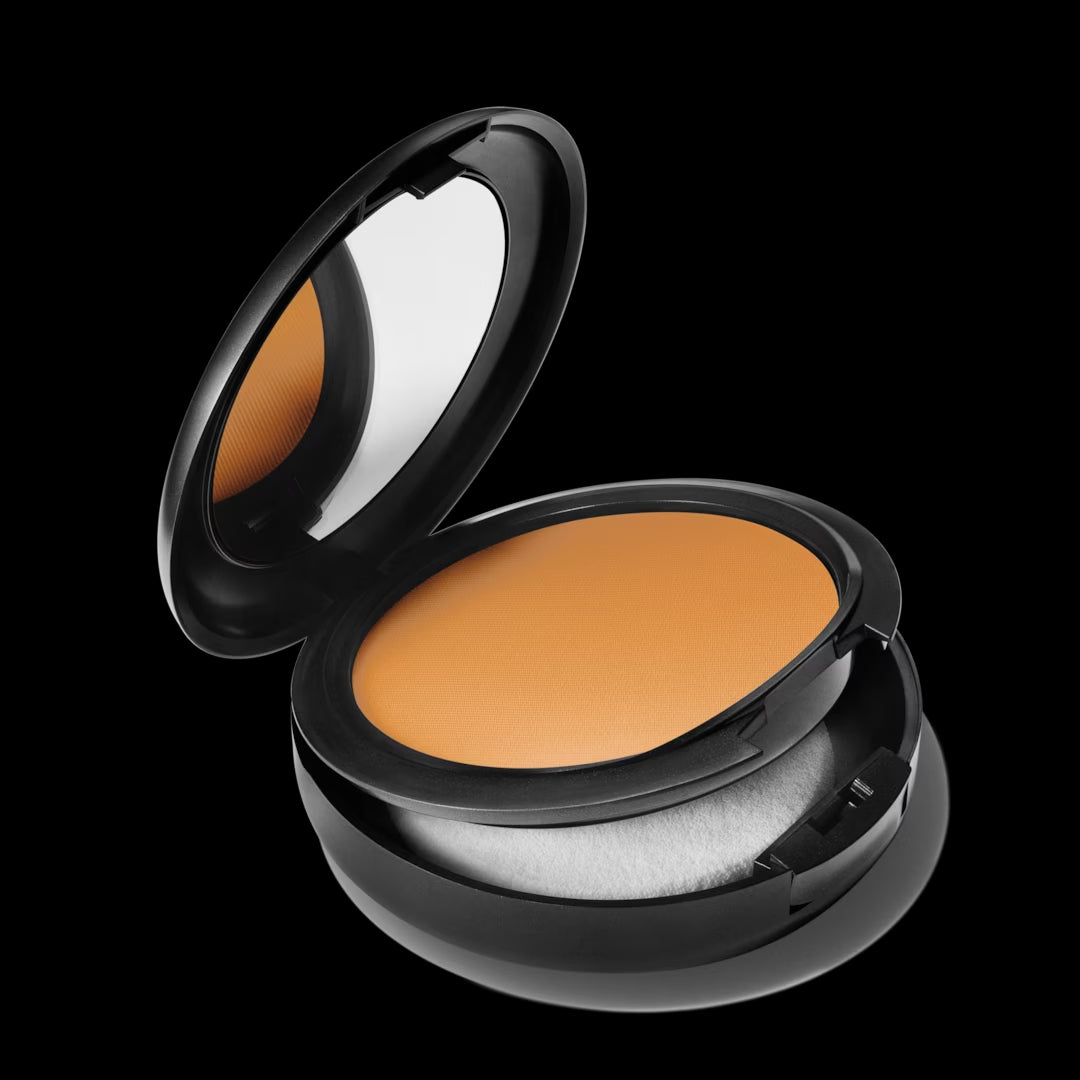 MAC STUDIO FIX POWDER PLUS FOUNDATION