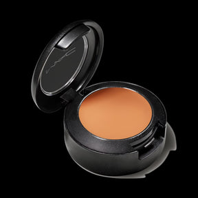 MAC STUDIO FINISH SPF 35 CONCEALER