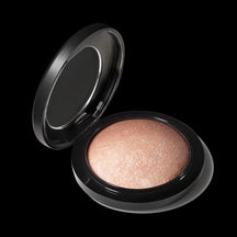 MAC MINERALIZE SKINFINISH